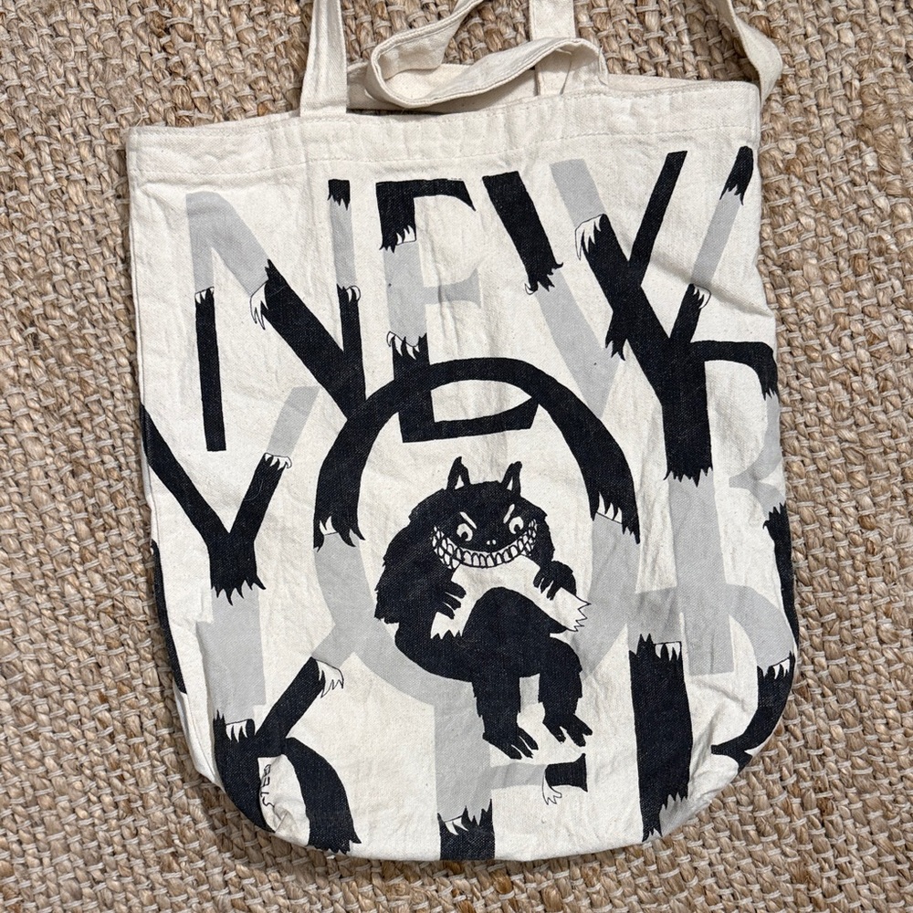 Black and Cream Tote Bag - Picture 2 of 4